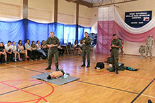 Szkolenie z zasad udzielania pierwszej pomocy z wojskowymi ratownikami medycznymi