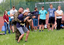 Szkolenie obronne młodzieży z instruktorami 7 bkpow