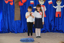 Przedszkolaki świętują 100-lecie Niepodległości
