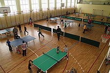Zespół Szkół w Cycowie gościł najmłodszych miłośników tenisa stołowego z terenu powiatu