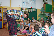 Wizyta grupy teatralnej ART-Re z Krakowa w przedszkolu