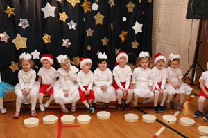 Św. Mikołaj w grupach 3-4 latków - „Myszki”, „Żabki”