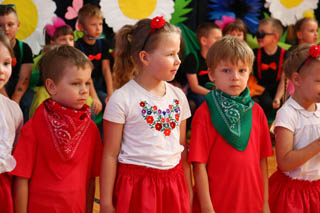 Dzień Mamy i Taty w grupach „Biedronki”, „Motylki”, „Żuczki”