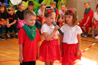 Dzień Mamy i Taty w grupach „Biedronki”, „Motylki”, „Żuczki”