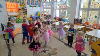 Dzień Postaci z Bajek w 3,4 latkach