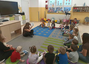 Projekt czytelniczy „Maluszek w Krainie Książek” w listopadzie