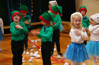 Mikołaj w Przedszkolu – „Myszki”, „Pszczółki”