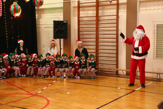 Mikołaj w Przedszkolu w grupach „Sówki”, „Żabki”