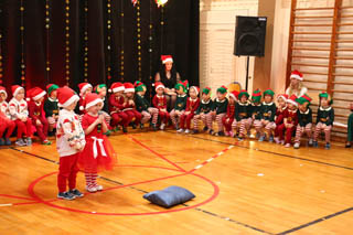 Mikołaj w Przedszkolu w grupach „Sówki”, „Żabki”