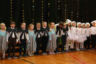 Mikołaj w Przedszkolu w grupach „Biedronki”, „Motylki”, „Żuczki”