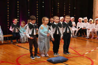 Mikołaj w Przedszkolu w grupach „Biedronki”, „Motylki”, „Żuczki”