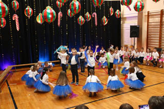 Mikołaj w Przedszkolu w grupach „Wiewiórki”, „Zajączki”