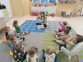 Projekt czytelniczy „Maluszek w Krainie Książek”