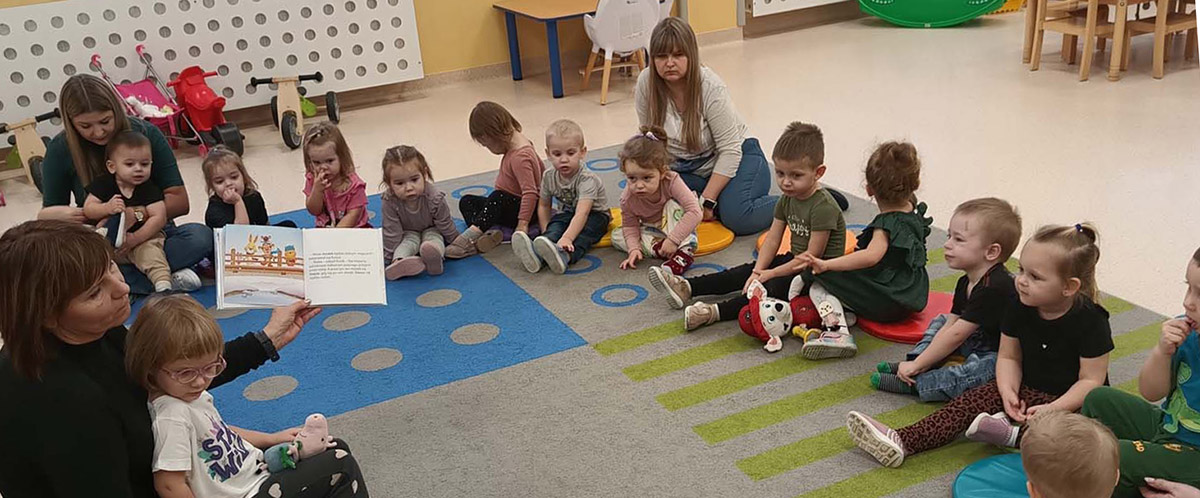 Projekt czytelniczy „Maluszek w Krainie Książek”