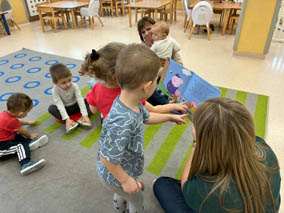 Projekt czytelniczy „Maluszek w Krainie Książek” w styczniu