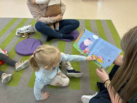 Projekt czytelniczy „Maluszek w Krainie Książek” w styczniu