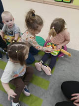 Projekt czytelniczy „Maluszek w Krainie Książek” w styczniu