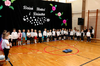 Dzień Babci i Dziadka - Żabki, Sówki - Cyców 2026