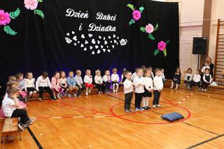 Dzień Babci i Dziadka - Żabki, Sówki - Cyców 2026