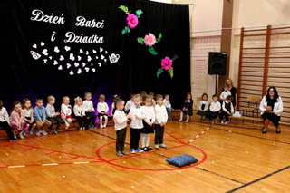 Dzień Babci i Dziadka - Żabki, Sówki - Cyców 2026