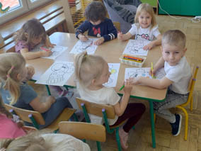 Dzień kolorowej skarpetki w przedszkolu
